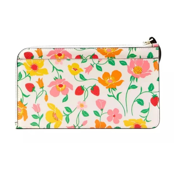 Kate Spade Lucy garden strawberry wallet wristlet medium pink 🍓limited edition - Picture 4 of 7